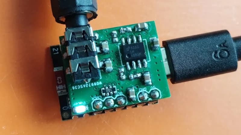 Is This The Smallest Internet Radio?