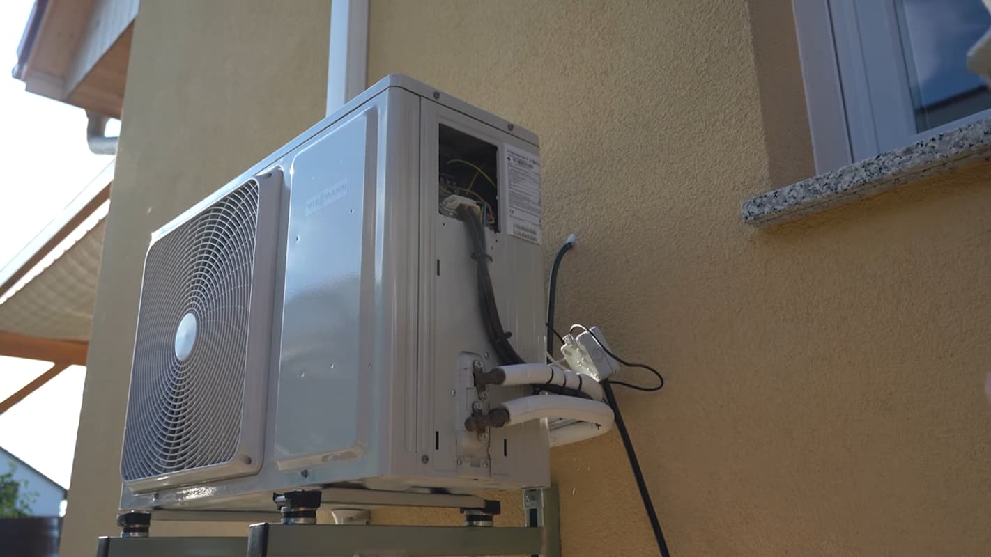 Tricking an Air Conditioner Into Cooling