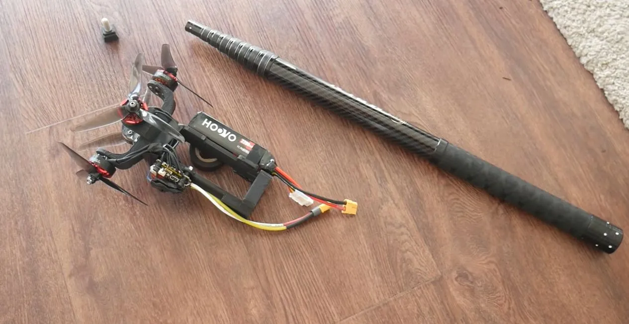 Making a Pole Balance Itself With Propellers