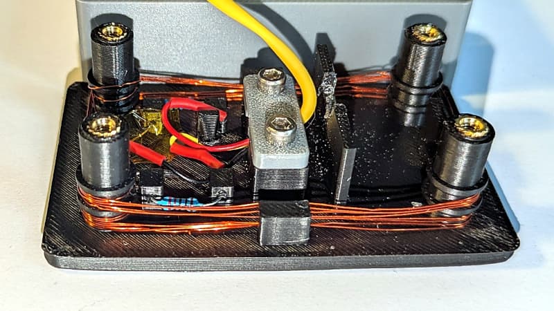 Keep That Old Radio Alive With An ESP32